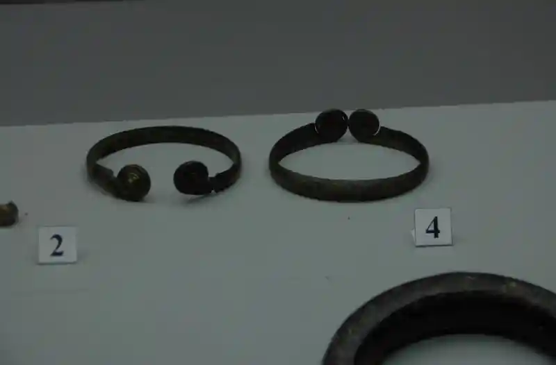 Bracelets with spiral curls at the tip